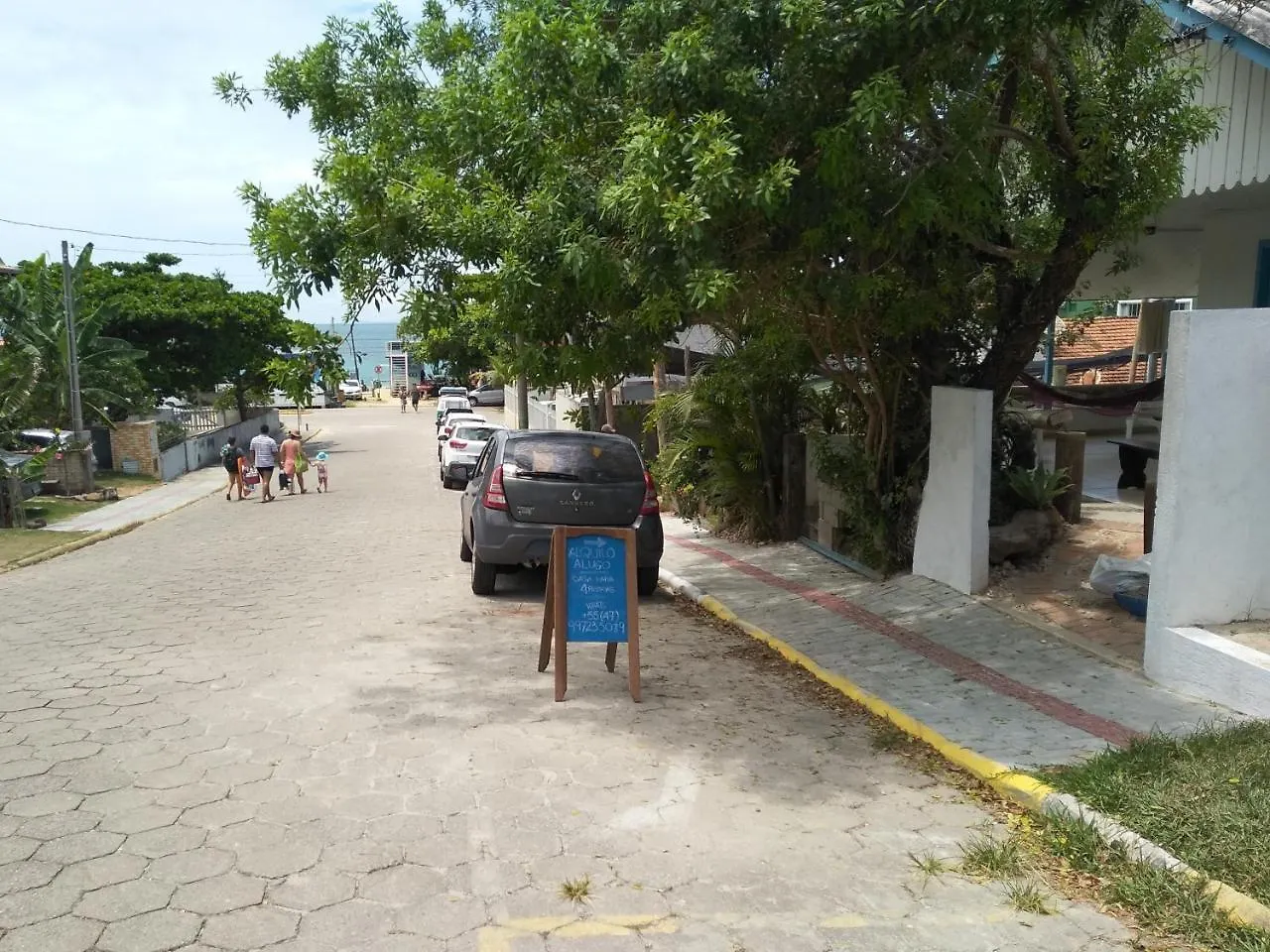 Casa A 50 Mt Da Praia. بومبينهاس 0*,